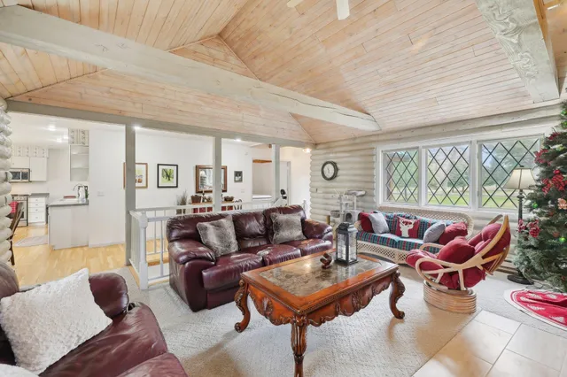 $499,000 | N7589 Lakeside Drive, Portage, WI 53901