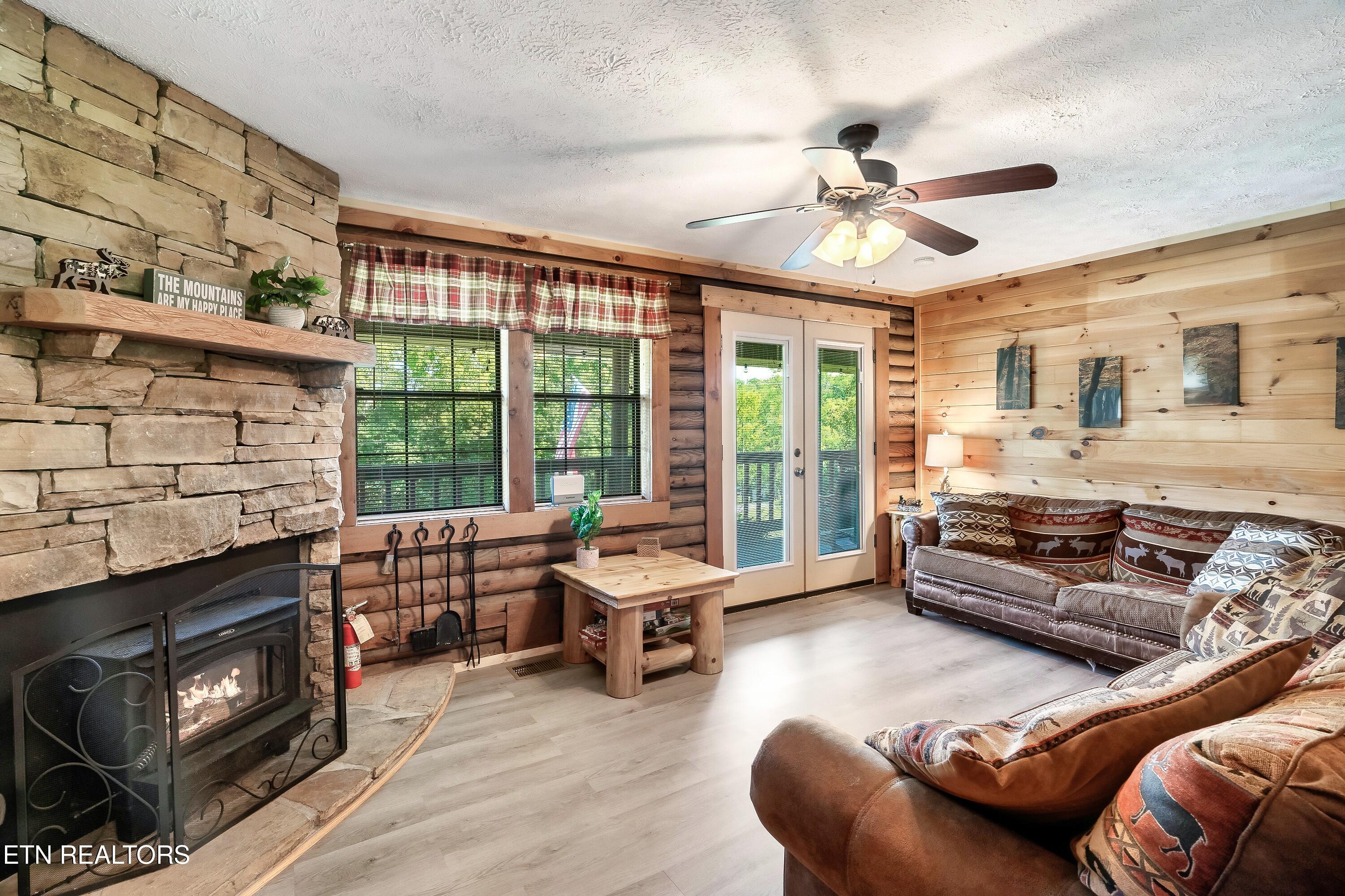 509 Thomas Loop Road Sevierville, TN 37876 - Photo 15 of 38 509TL-12