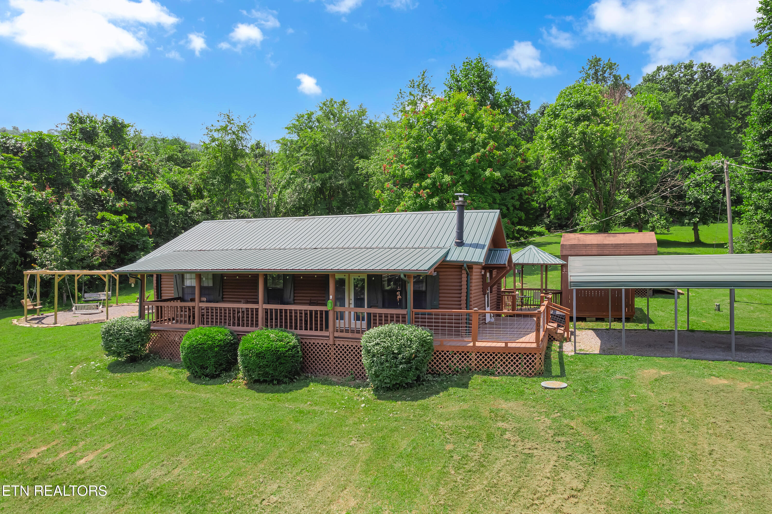 509 Thomas Loop Road Sevierville, TN 37876 - Photo 3 of 38 509 Thomas Loop Rd-101