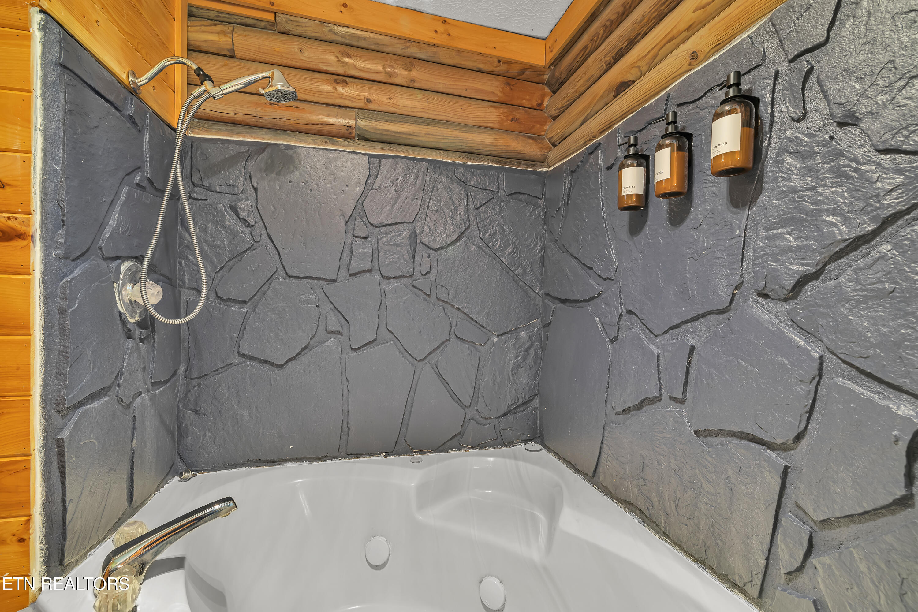 509 Thomas Loop Road Sevierville, TN 37876 - Photo 31 of 38 509 Thomas Loop Rd-118