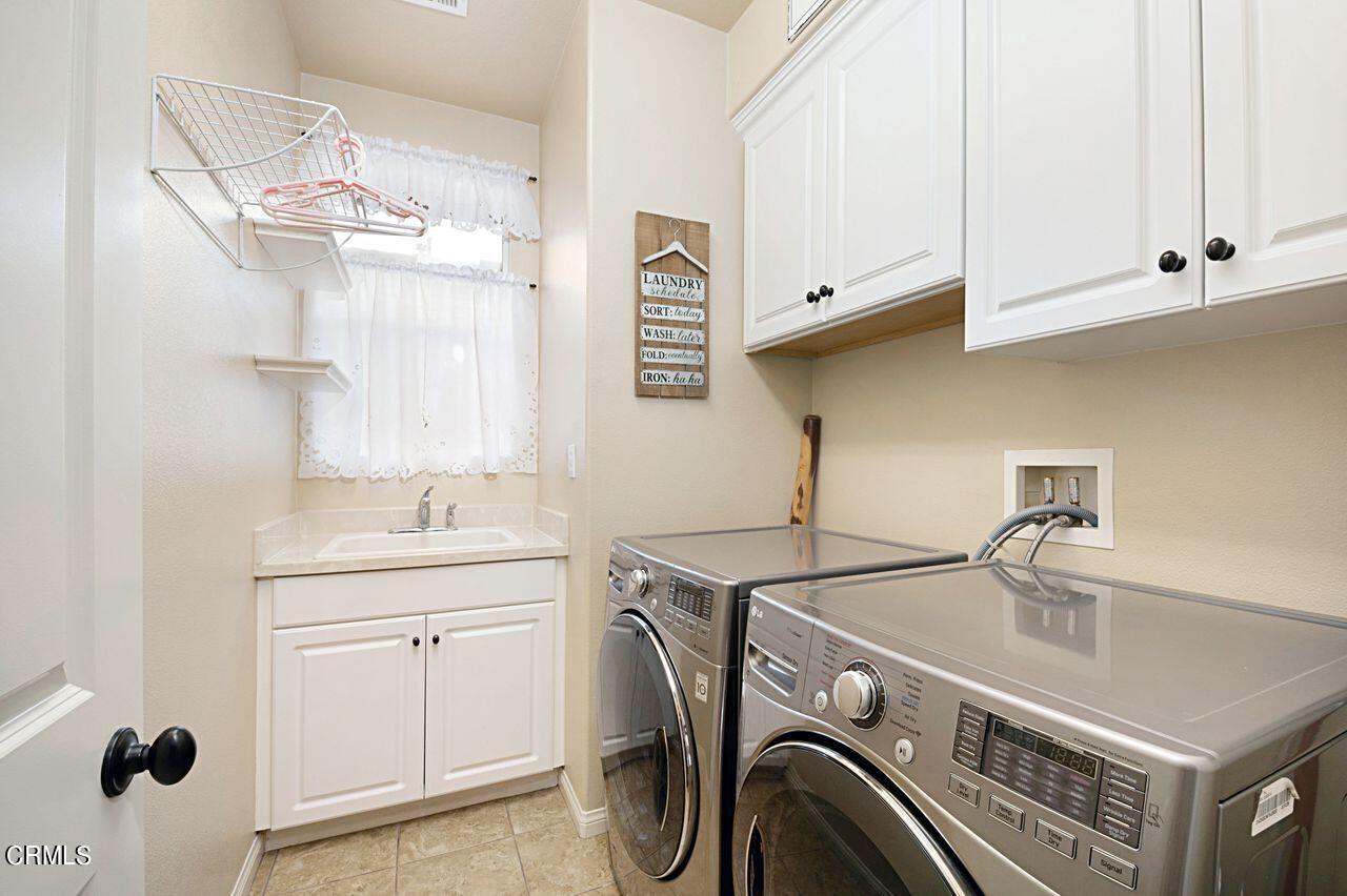 3430 Aviara Lane Oxnard, CA 93036 - Photo 20 of 58 21_10822951_152047_152047-EM-121