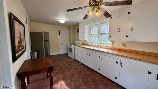 $1,900 | 95 Highway 15, Lafayette, NJ 07848