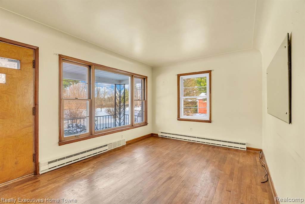7305 Big Hand Road St. Clair, MI 48079 - Photo 11 of 52 Gallery Image 11