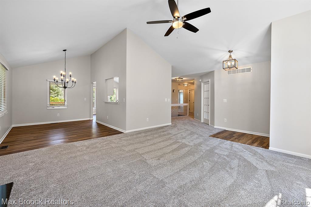 3205 Topview Court Rochester Hills, MI 48309 - Photo 9 of 26