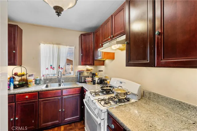 $549,900 | 3171 Norton Avenue, Lynwood, CA 90262