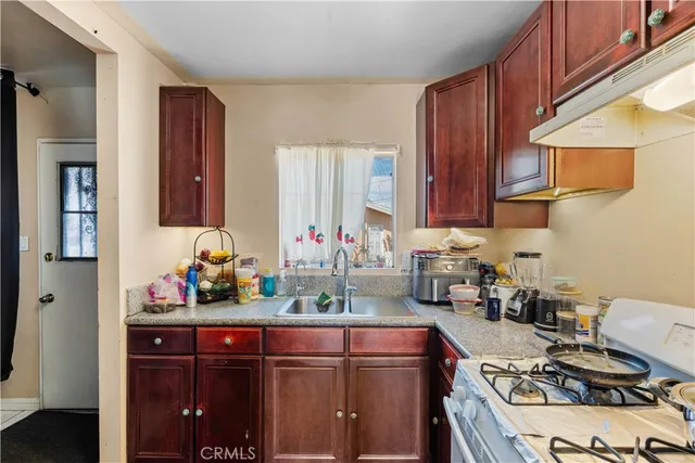 $549,900 | 3171 Norton Avenue, Lynwood, CA 90262