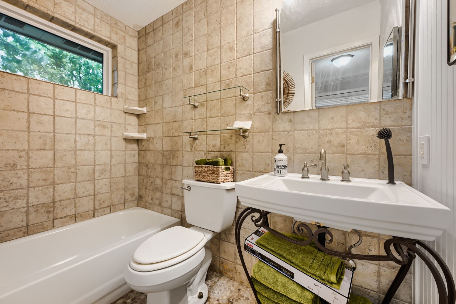 11007 Ensbrook Drive Houston, TX 77099 - Photo 27 of 31