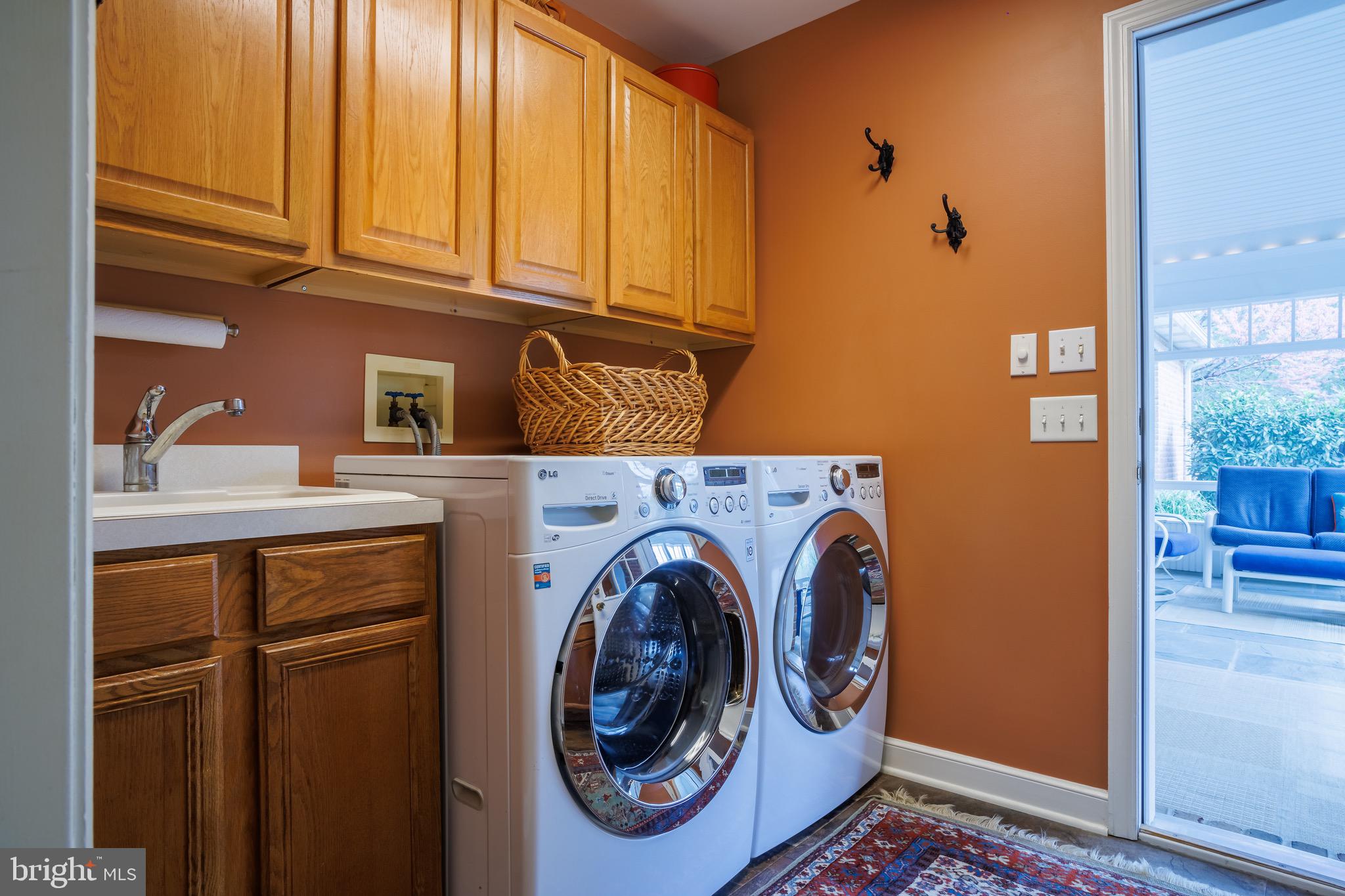 18 Deerfield Road Lancaster, PA 17603 - Photo 14 of 31 Utility room between kitchen and pool patio
