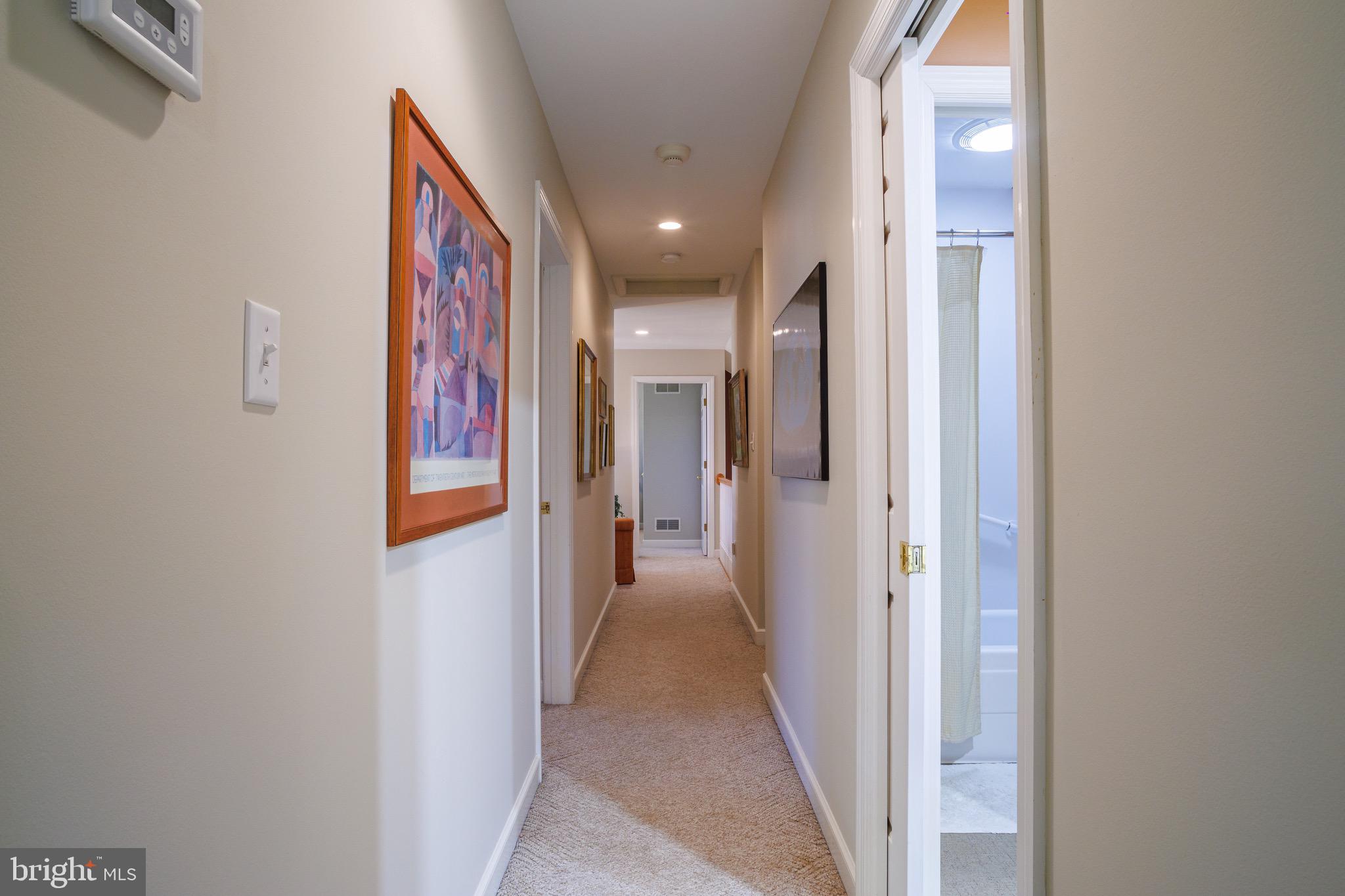 18 Deerfield Road Lancaster, PA 17603 - Photo 16 of 31 Upstairs hallway