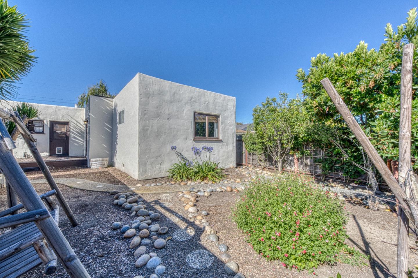 137 Maple Street Salinas, CA 93901 - Photo 38 of 40