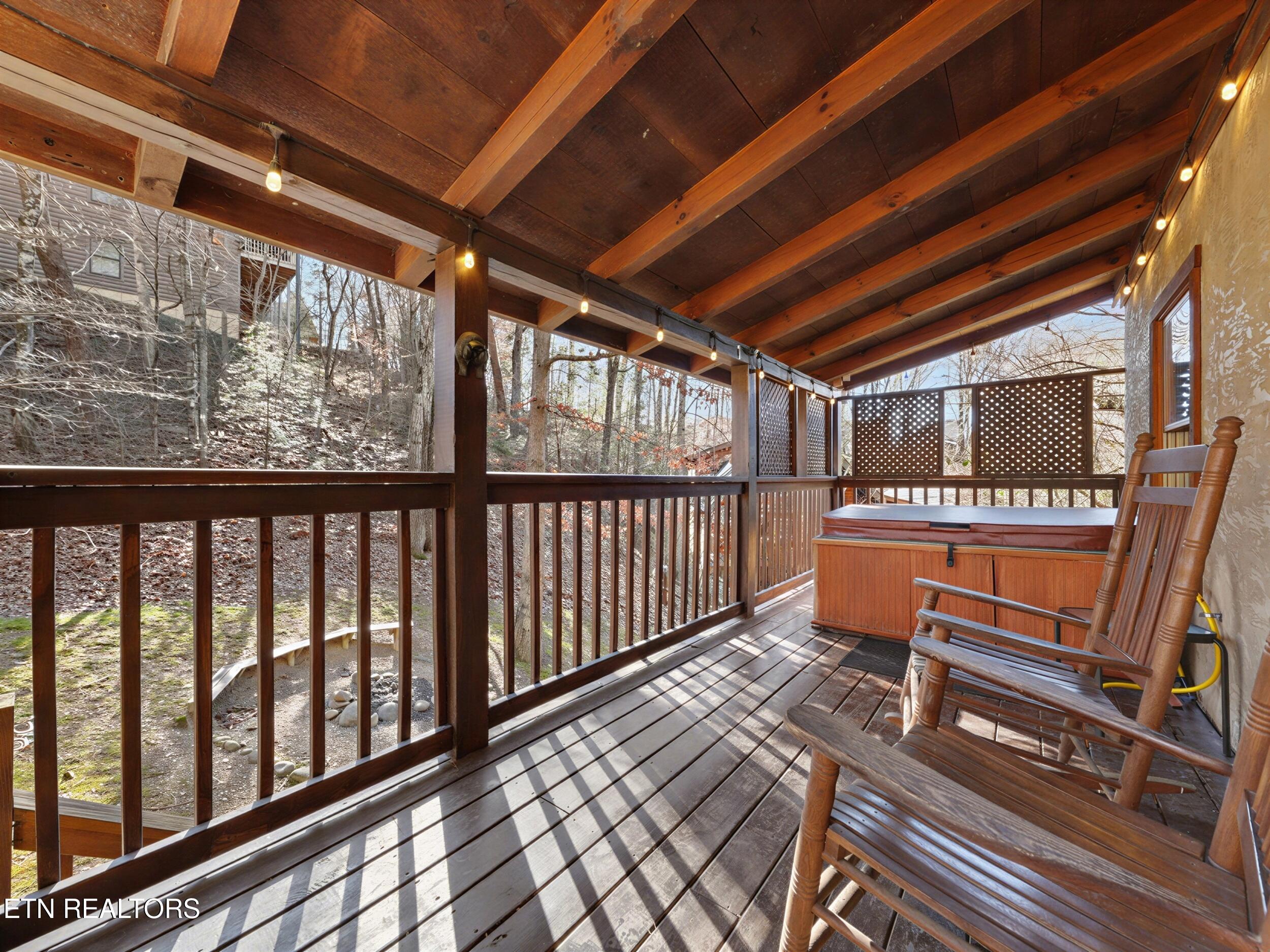 952 Iron Mountain Road Pigeon Forge, TN 37863 - Photo 25 of 31 27_24