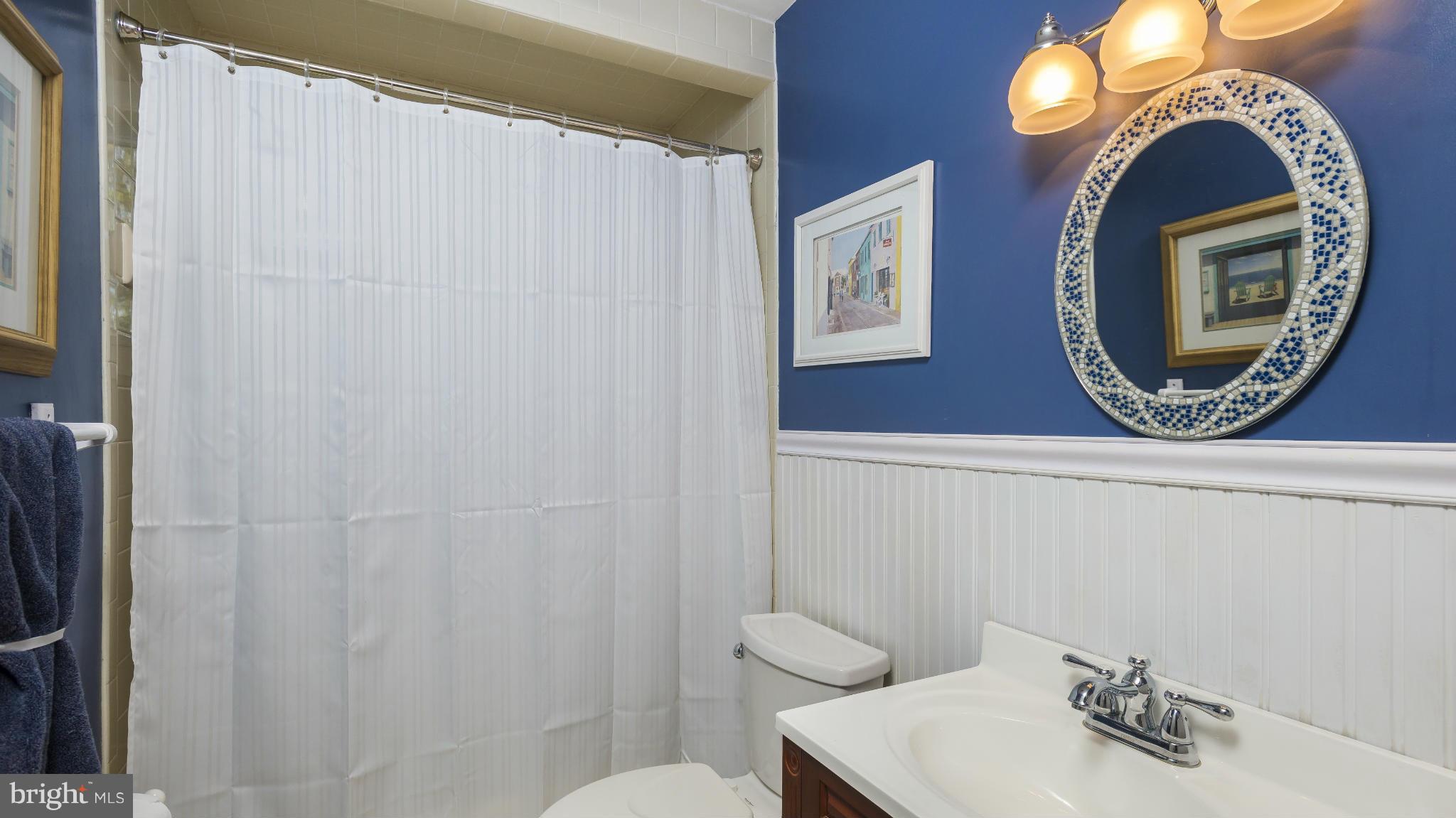 14 Rolling Rd. Catonsville, MD 21228 - Photo 21 of 30 Bath
