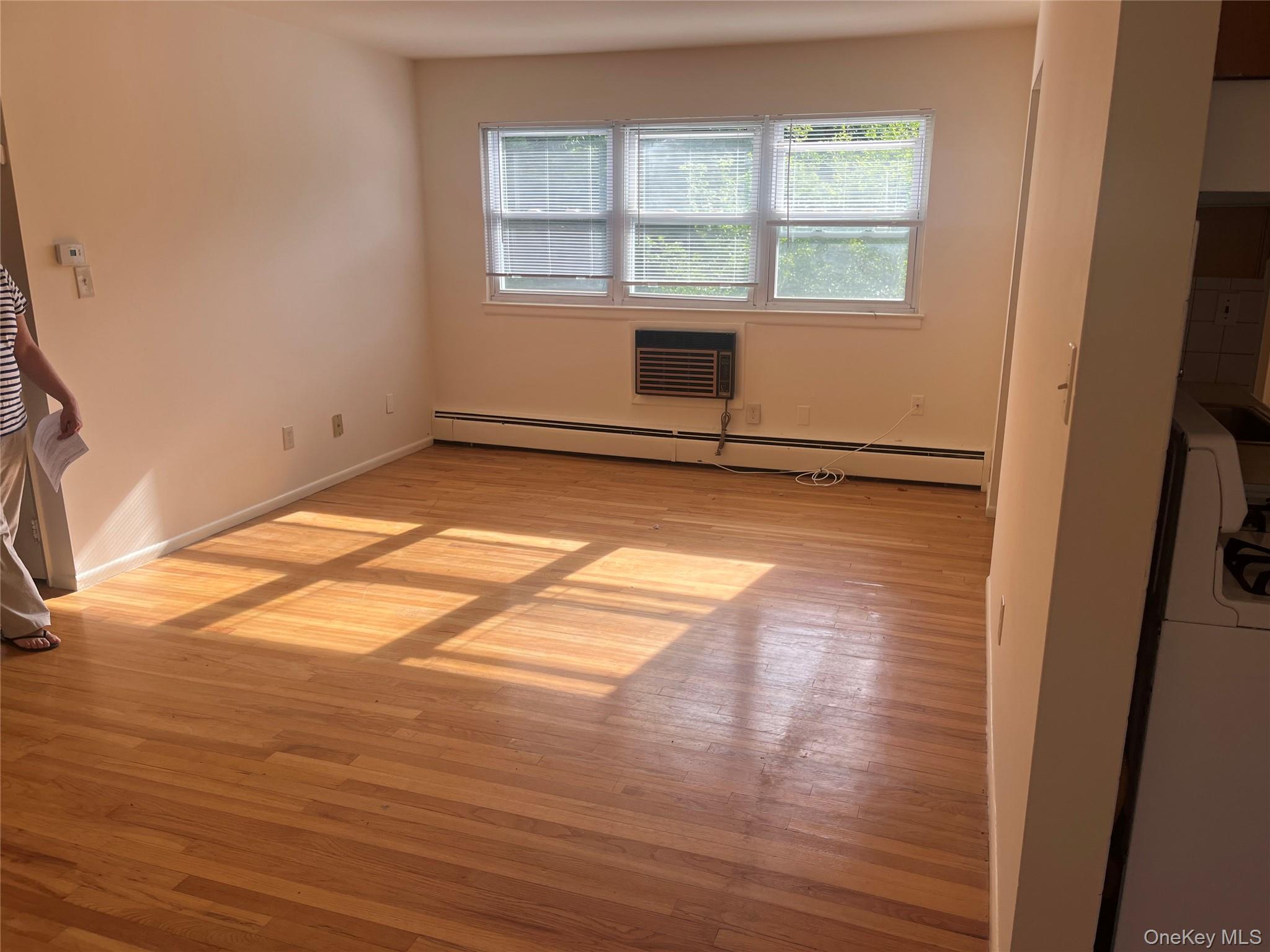 97 B North Middletown Road, Unit 97B Pearl River, NY 10965 - Photo 3 of 9