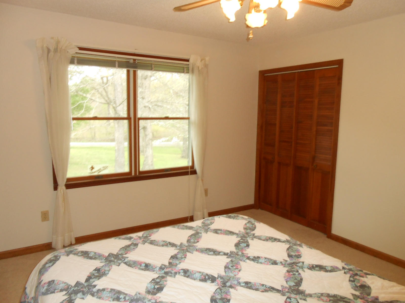235 Government Pond Road Jamestown, TN 38556 - Photo 22 of 39 DSCN9410