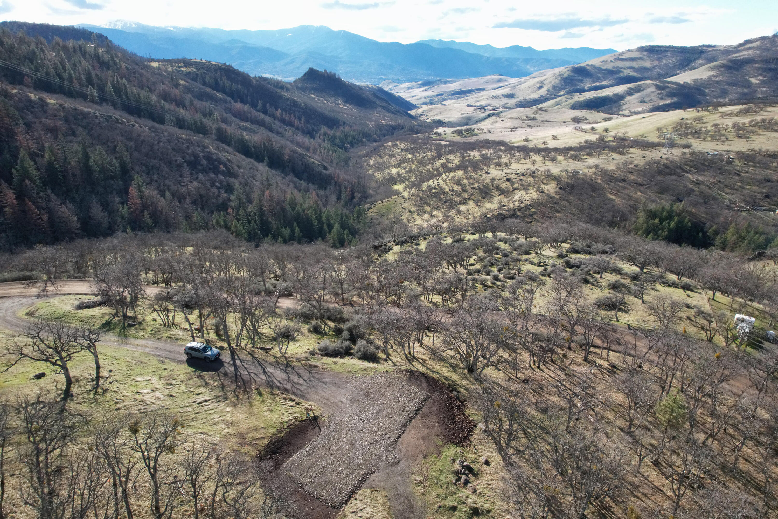 613 Cove Road Ashland, OR 97520 - Photo 1 of 20 Home With a view!