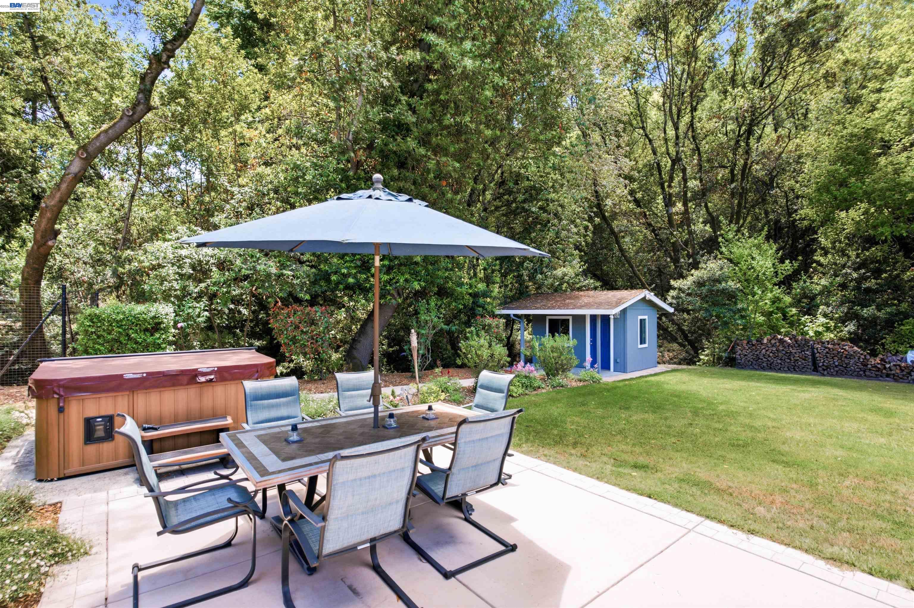 25477 Palomares Road Castro Valley, CA 94552 - Photo 14 of 19