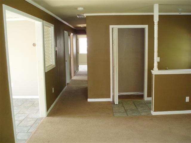 9435 Nook Road Algonac, MI 48001 - Photo 8 of 30 31058735-7.JPG