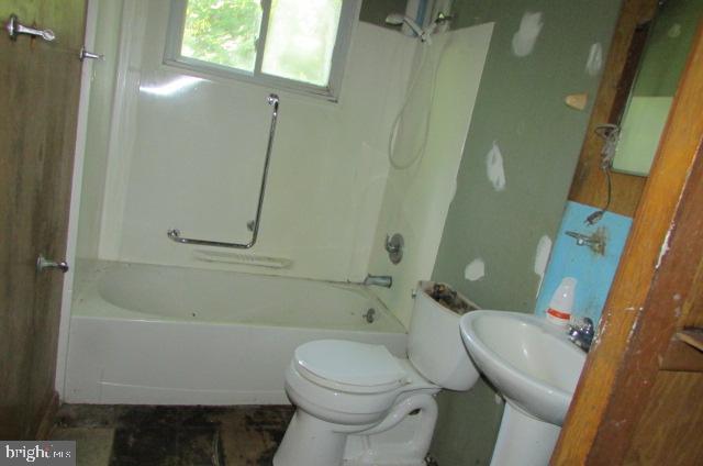 271 Sawmill Road Duncannon, PA 17020 - Photo 6 of 10 Gallery Image 6