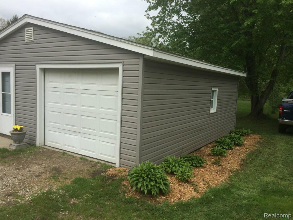 9309 Field Road Algonac, MI 48001 - Photo 7 of 25