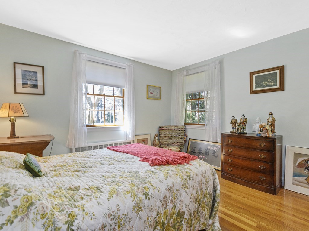 8 Hayward Road Wayland, MA 01778 - Photo 15 of 40 Gallery Image 15