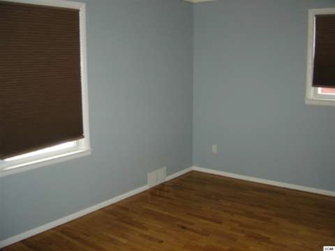 2276 Tayer Road Adrian, MI 49221 - Photo 15 of 25 20395898-14.JPG