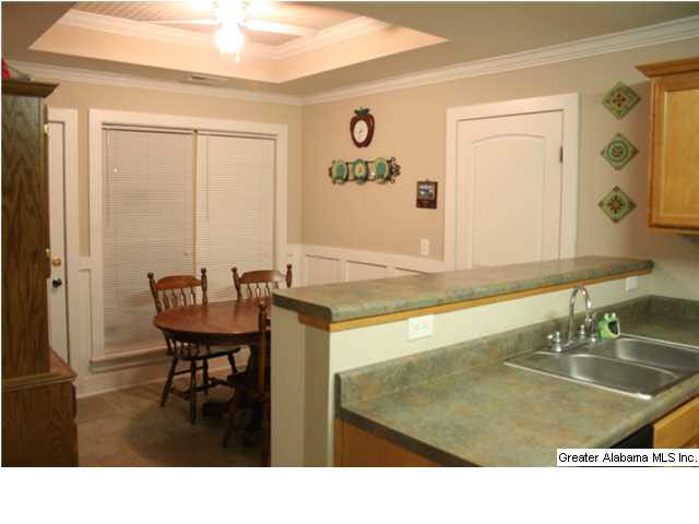 172 Stonecreek Place Calera, AL 35040 - Photo 7 of 20