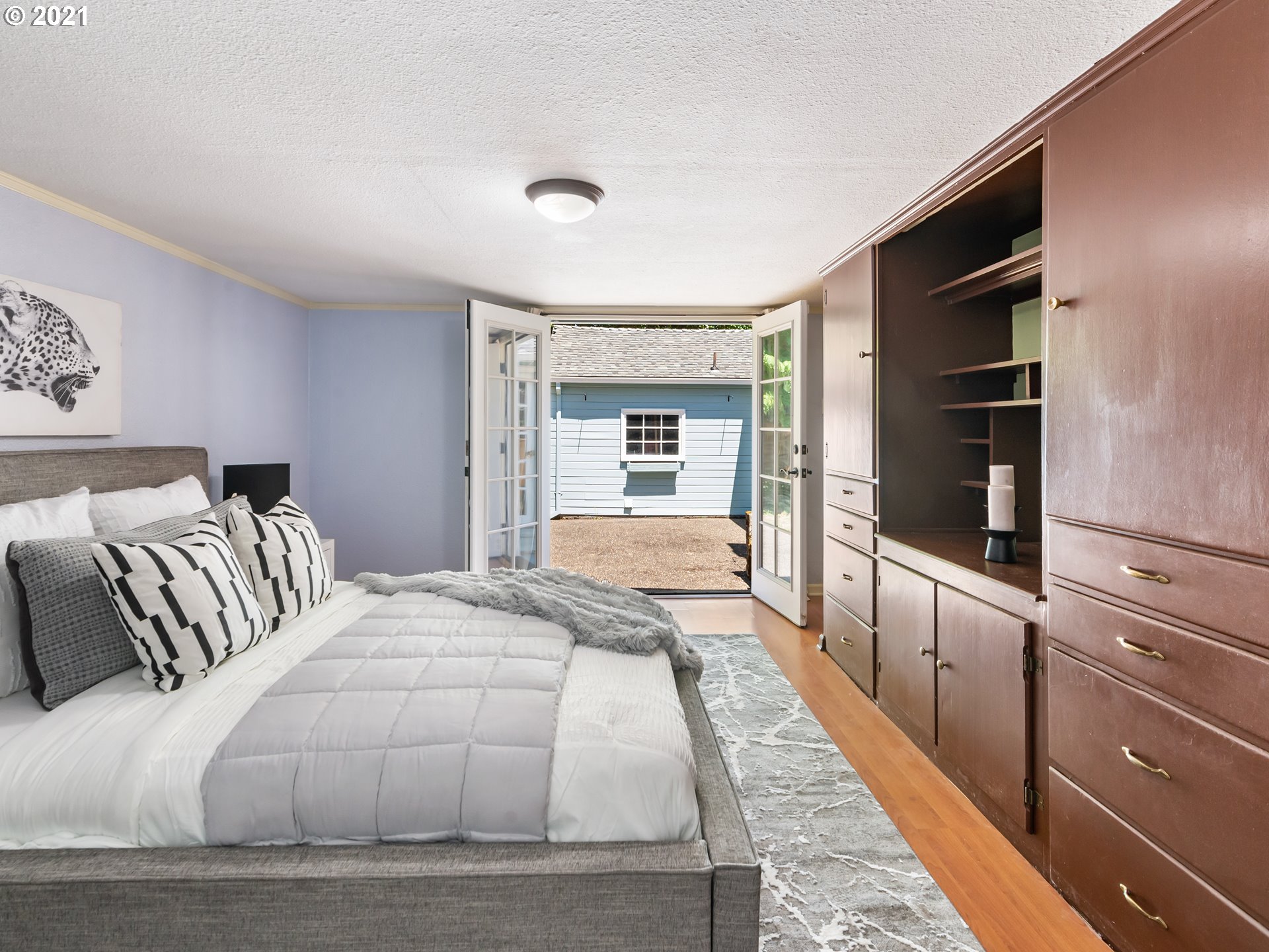 4823 Southwest Shattuck Road Portland, OR 97221 - Photo 22 of 28