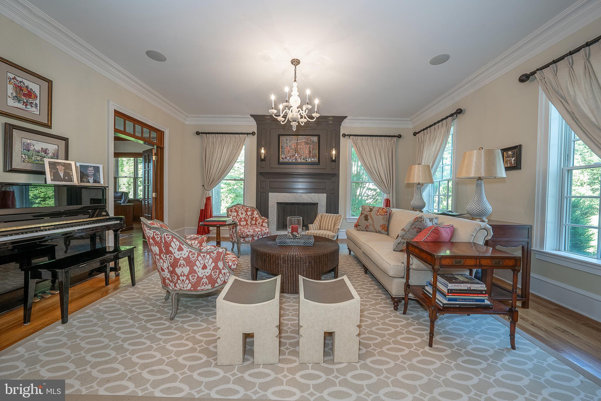 565 Huston Road Wayne, PA 19087 - Photo 5 of 28 Formal Living Room