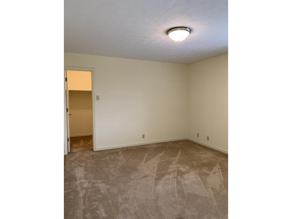 105 Scotland Road Kingsport, TN 37660 - Photo 23 of 36 Bedroom 3 Upstairs