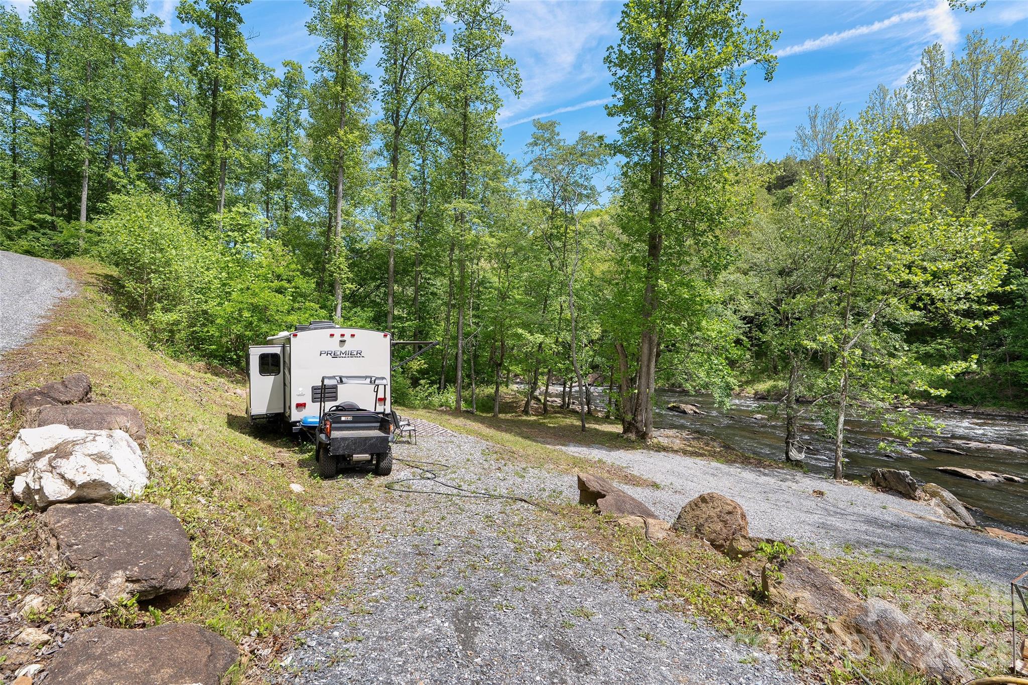 788 Cowee Tunl Road Sylva, NC 28779 - Photo 14 of 31 an outdoor space with furniture