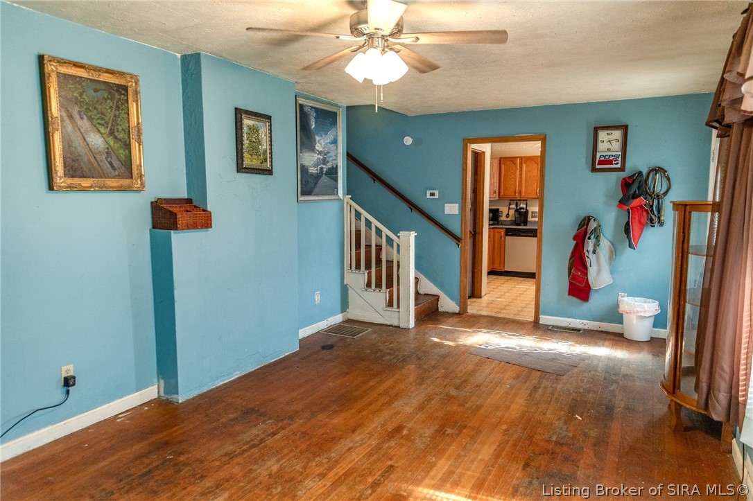 45 Howard Street Austin, IN 47102 - Photo 6 of 41