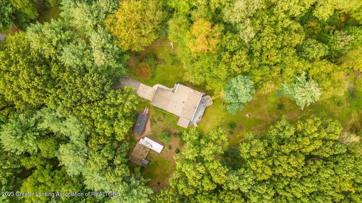 6260 Green Road Haslett, MI 48840 - Photo 31 of 39 23-Media Jett-2