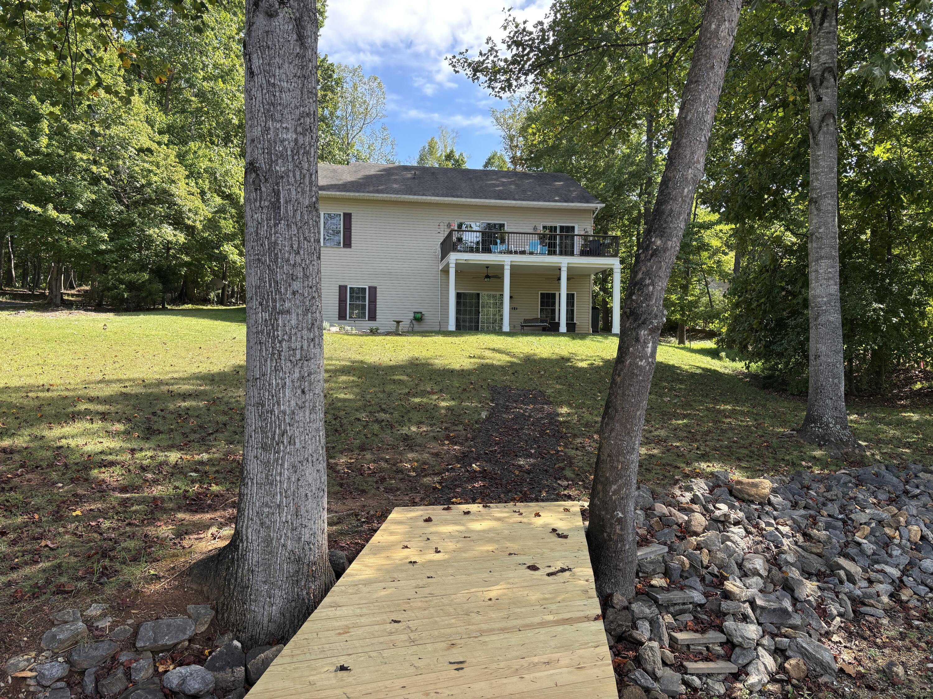 1811 Cutlass Road Moneta, VA 24121 - Photo 66 of 91 IMG_0666