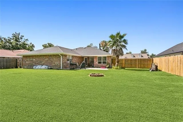 $2,000 | 202 Laurel Court, Luling, LA 70070