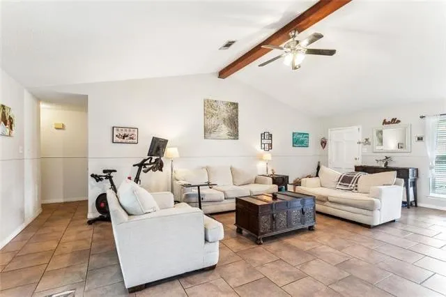 $2,000 | 202 Laurel Court, Luling, LA 70070