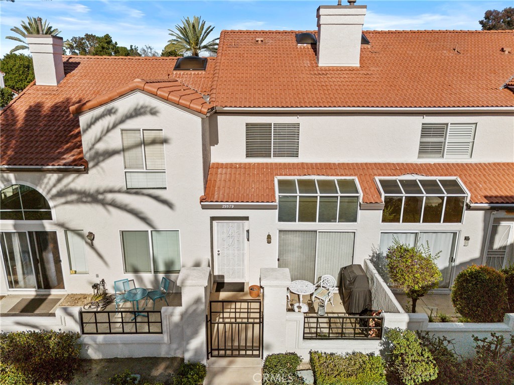 29579 Cara Way Temecula, CA 92591 - Photo 2 of 39