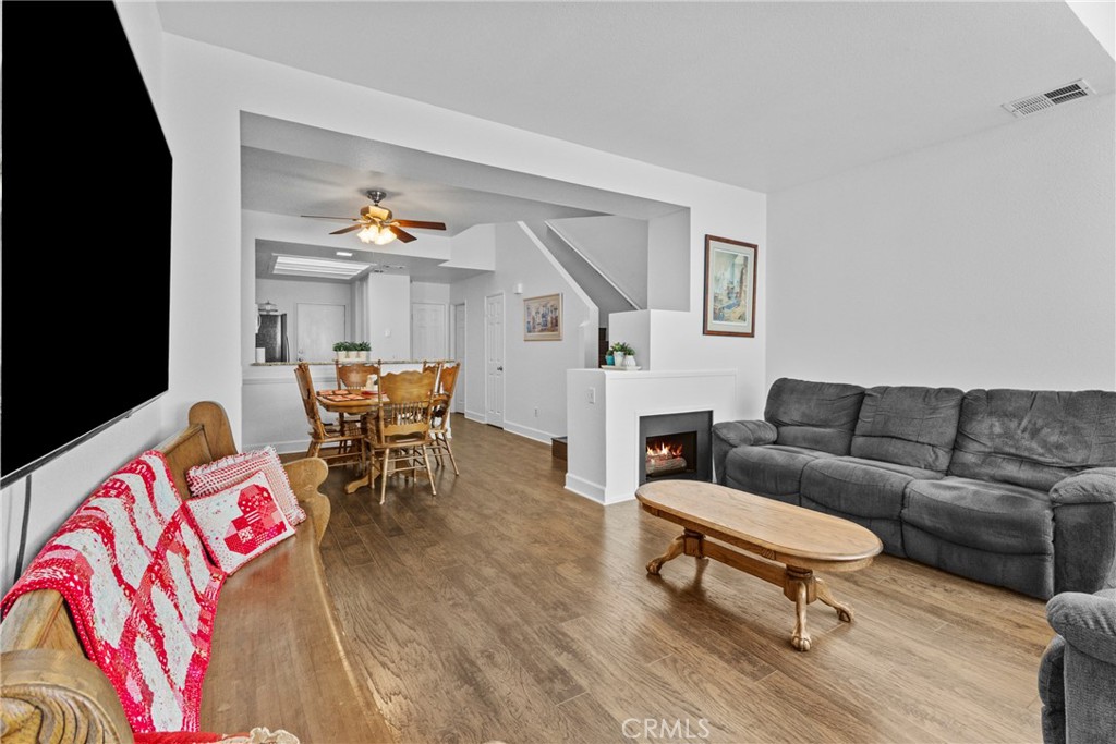 29579 Cara Way Temecula, CA 92591 - Photo 5 of 39