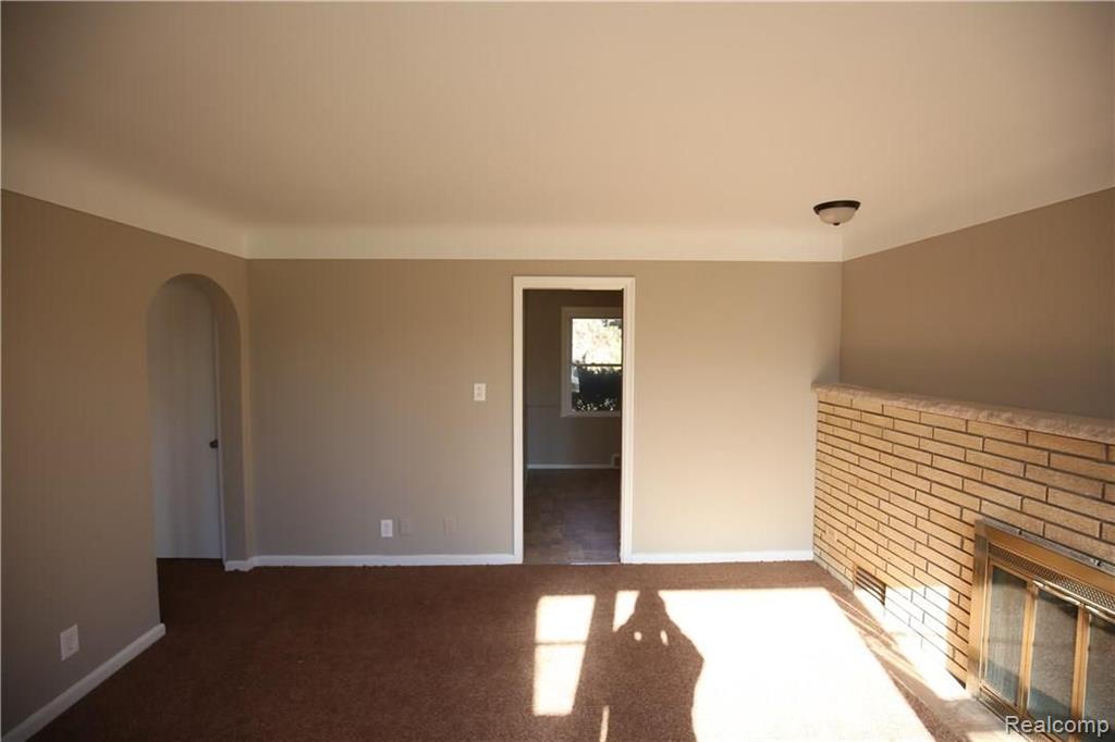 32134 Warren Road Westland, MI 48185 - Photo 6 of 20