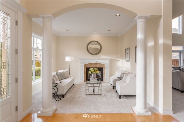 $1,339,660 | 6218 167th Avenue Southeast, Bellevue, WA 98006