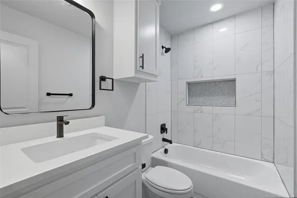 $1,300 | 3305 Stevens Street, Unit A, Greenville, TX 75401