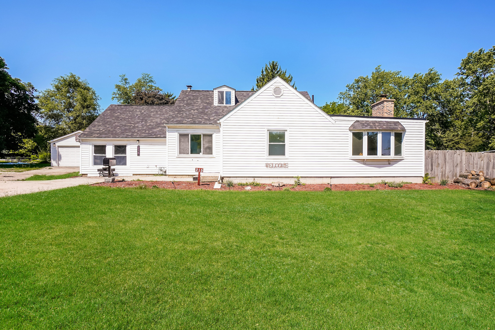 215 South Prairie Road New Lenox, IL 60451 - Photo 7 of 20