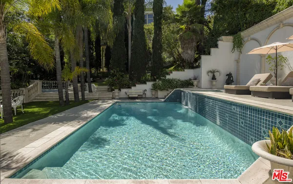 $3,995,000 | 3780 1/2 Multiview Drive, Los Angeles, CA 90068