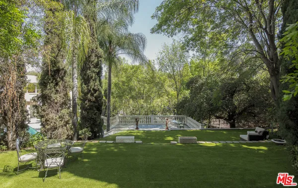 $3,995,000 | 3780 1/2 Multiview Drive, Los Angeles, CA 90068