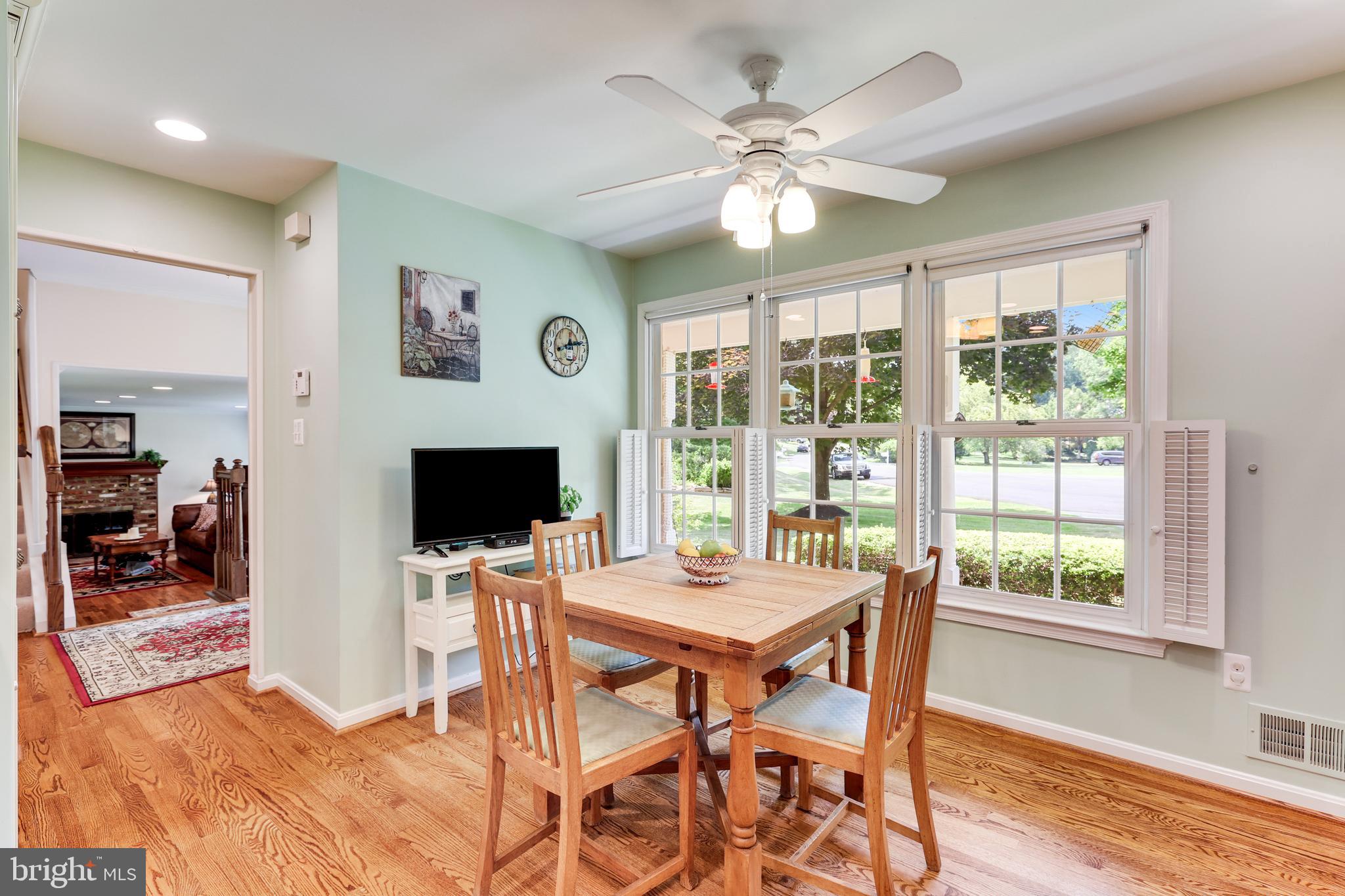 5258 O'Faly Road Fairfax, VA 22030 - Photo 14 of 57 Hardwood Flooring