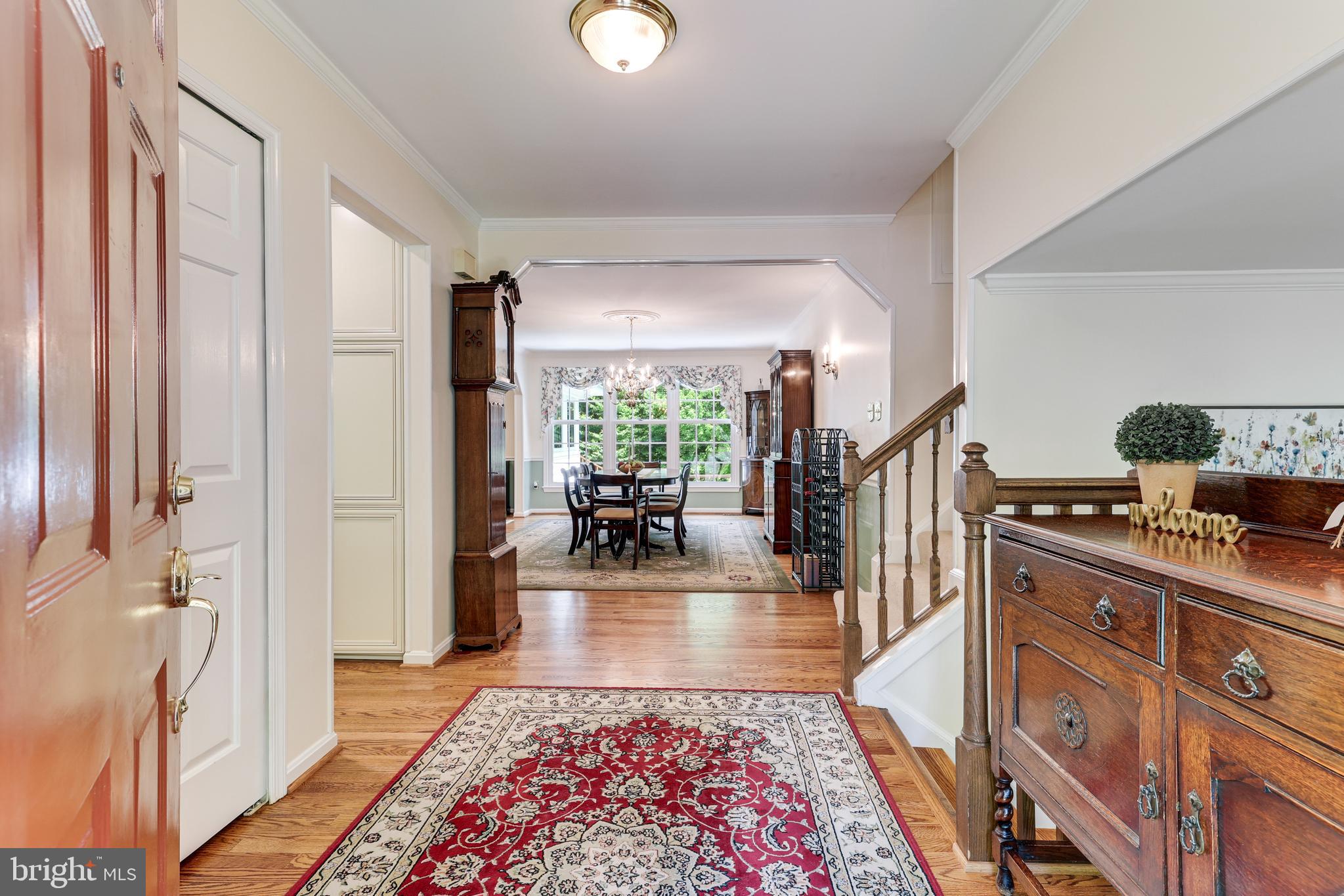 5258 O'Faly Road Fairfax, VA 22030 - Photo 3 of 57 View from entrance