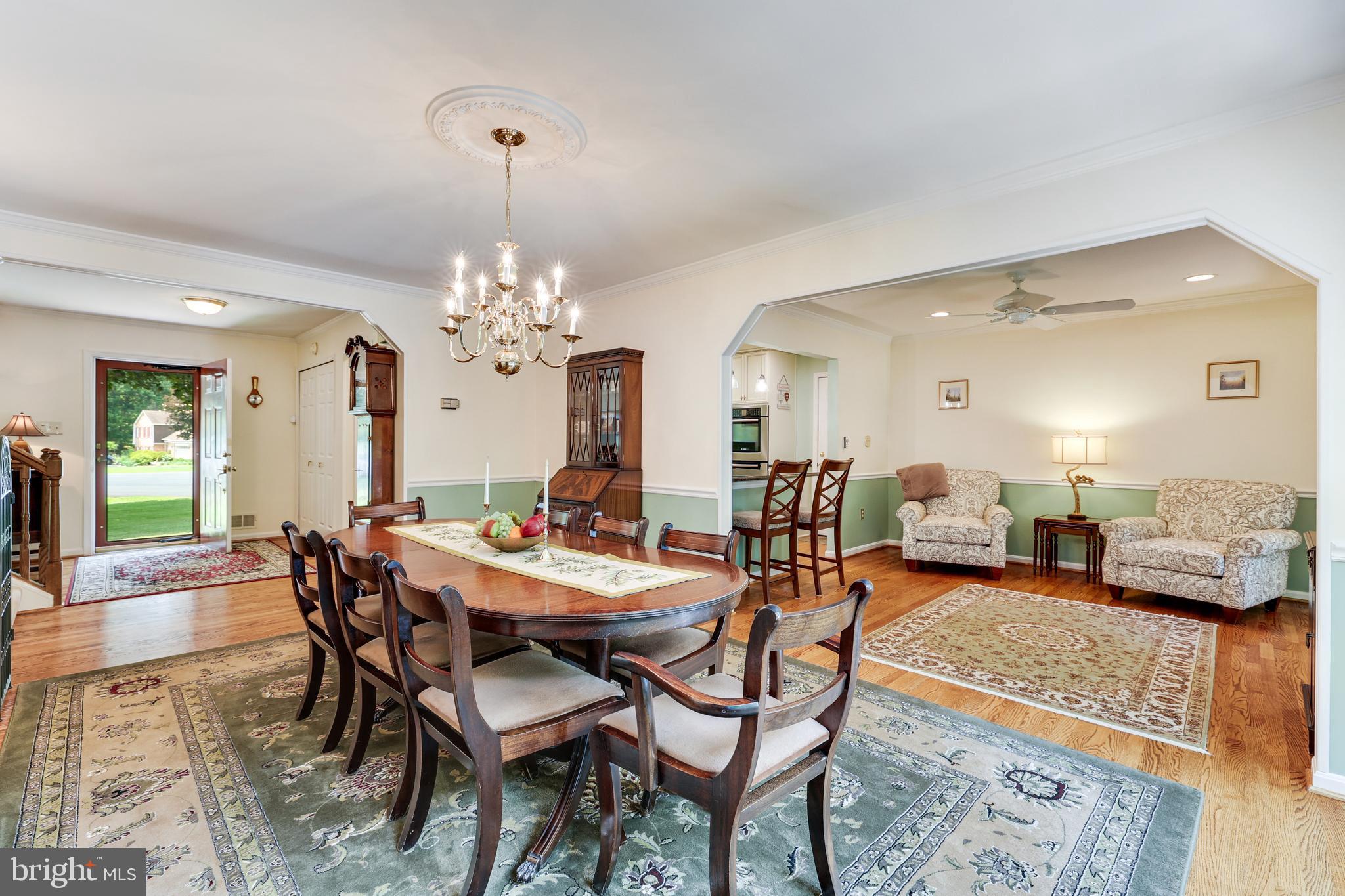 5258 O'Faly Road Fairfax, VA 22030 - Photo 4 of 57 Formal Dining Room
