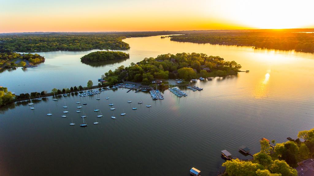 321 Harbor Drive Old Hickory, TN 37138 - Photo 2 of 25