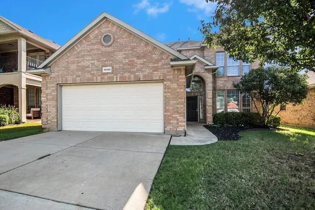 $3,000 | 10100 Bull Run, Fort Worth, TX 76177