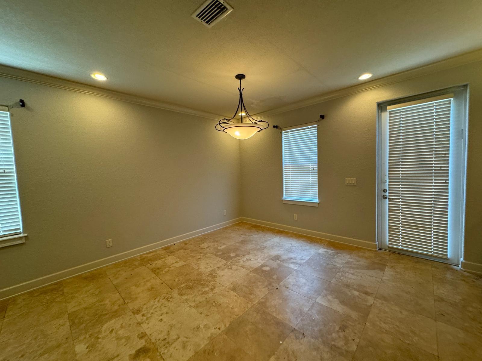 241 Inverrary Drive Destin, FL 32541 - Photo 5 of 24 a view of empty room with window
