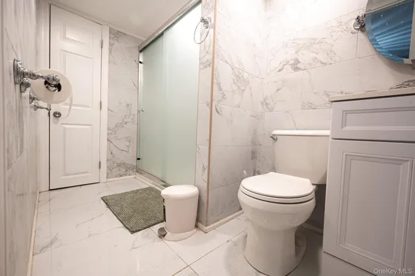$629,000 | 13 East Walnut Street, Central Islip, NY 11722